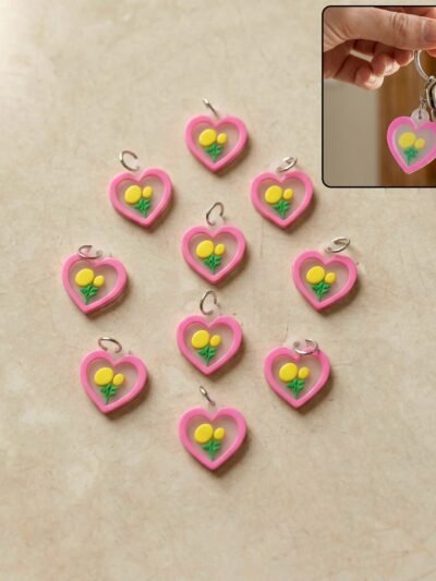 Cute Heart & Flower Bag Charm Set – Versatile & Stylish