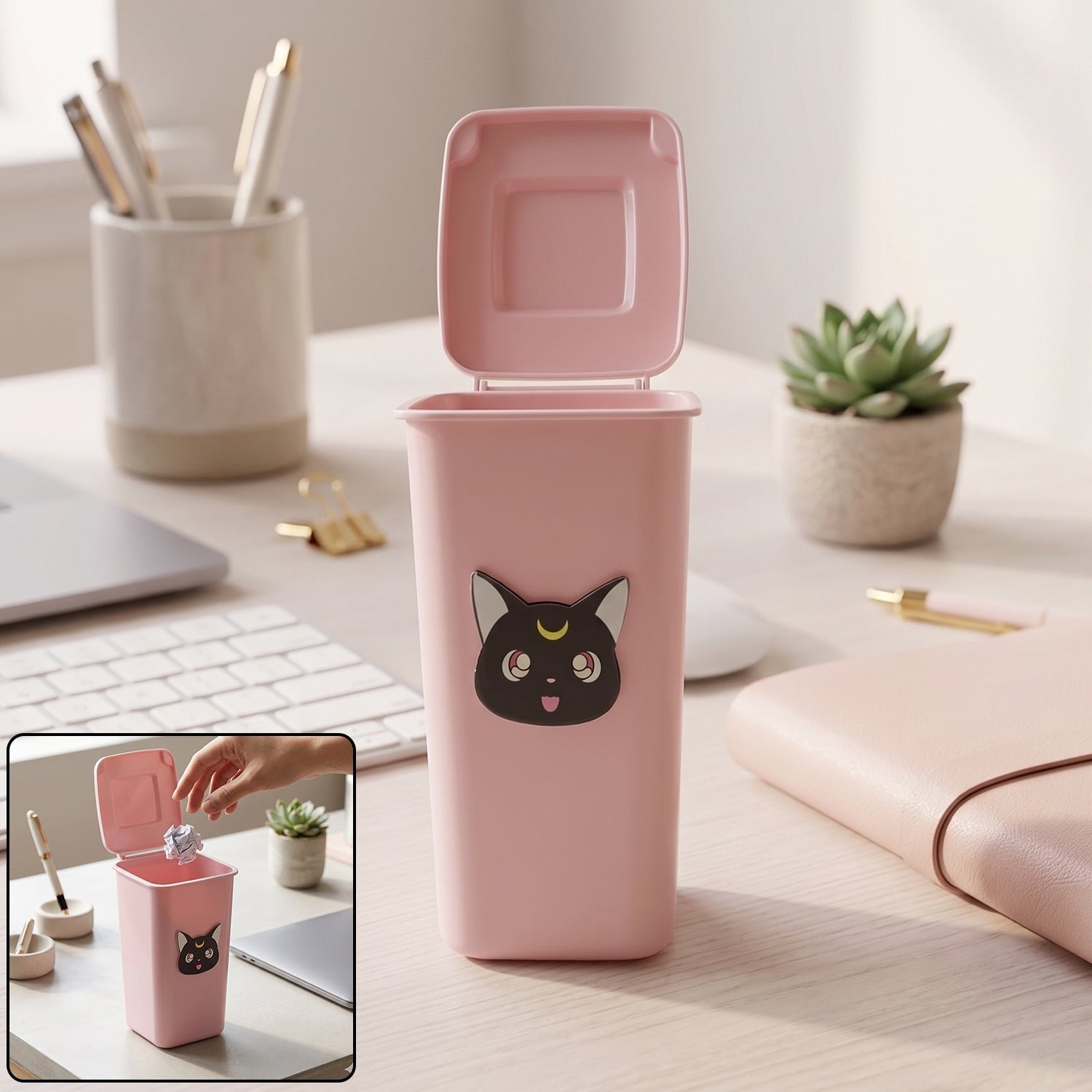 Mini Trash Can Pen Stand � Cute Desk Organizer with Lid