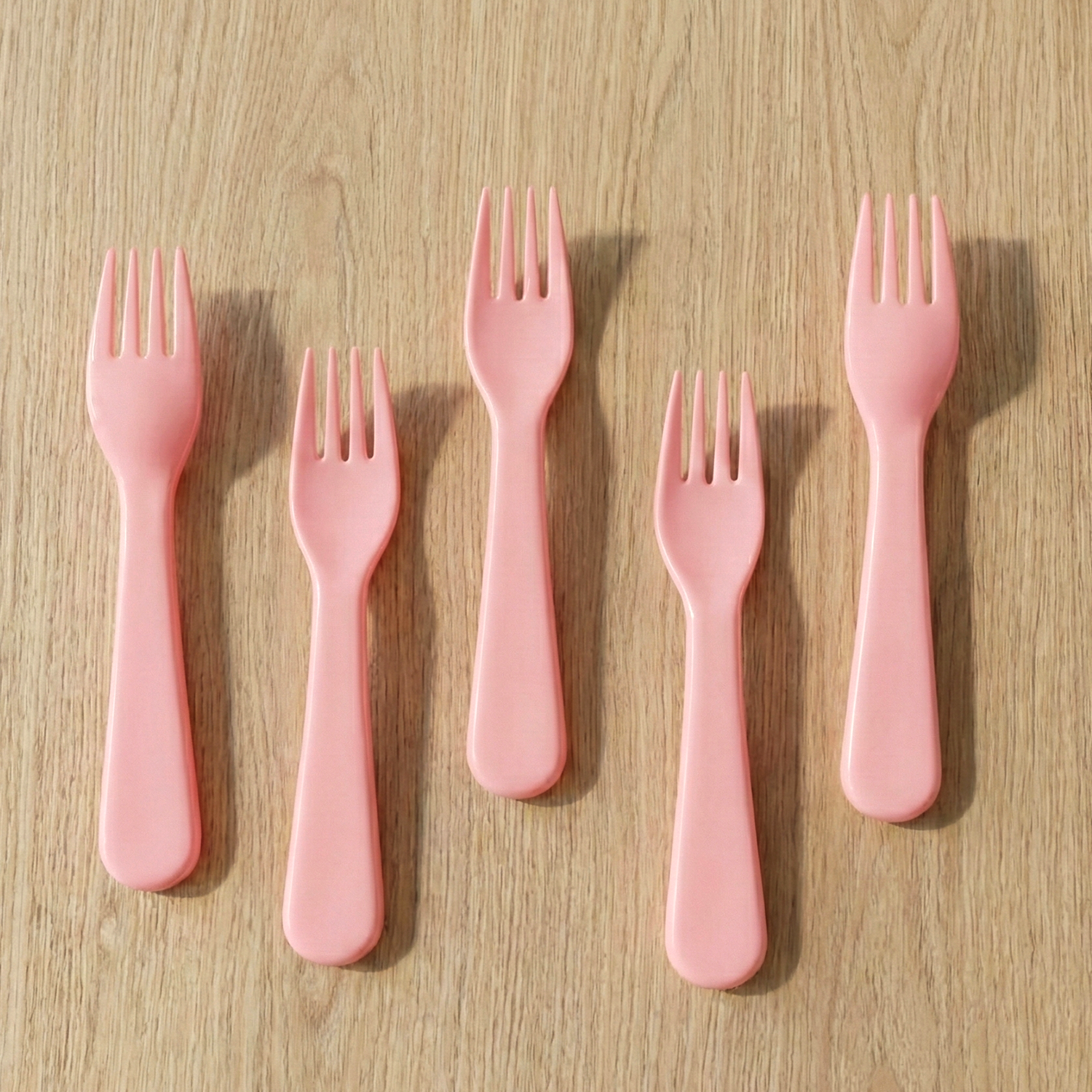 pinkreusableforks 02.png pinkreusableforks 02.png