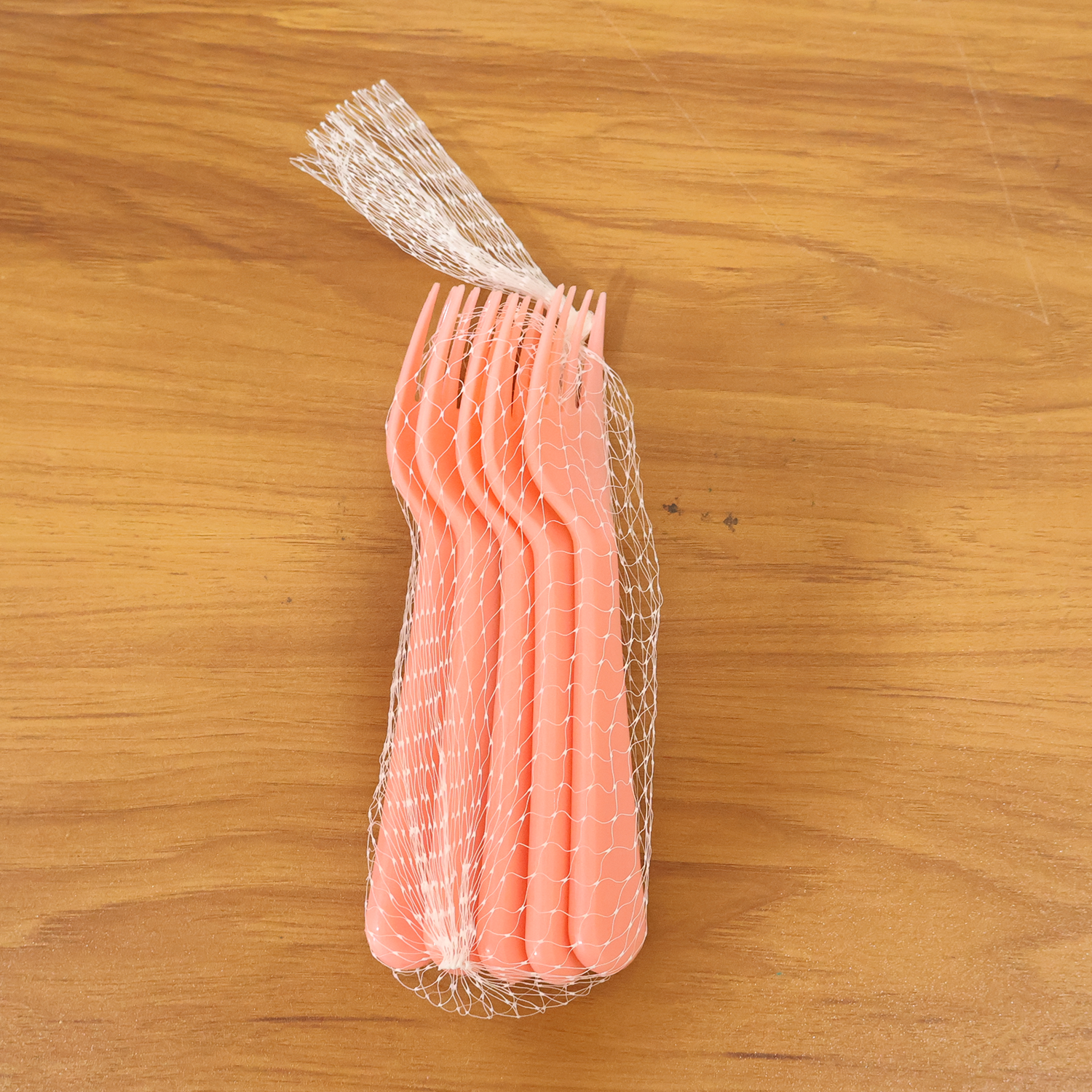 pinkreusableforks live.png pinkreusableforks live.png