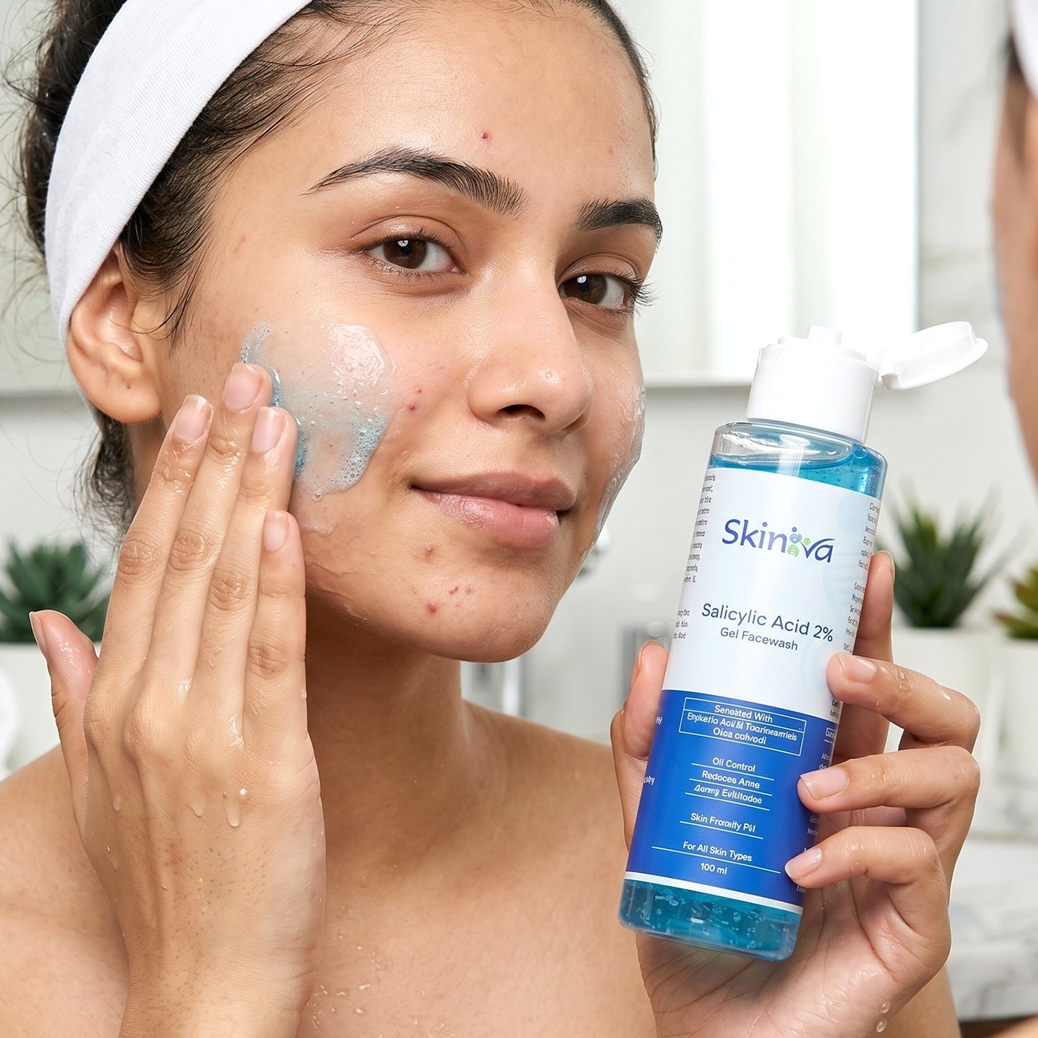 salicylic acid gel facewash 3.jpg salicylic acid gel facewash 3.jpg