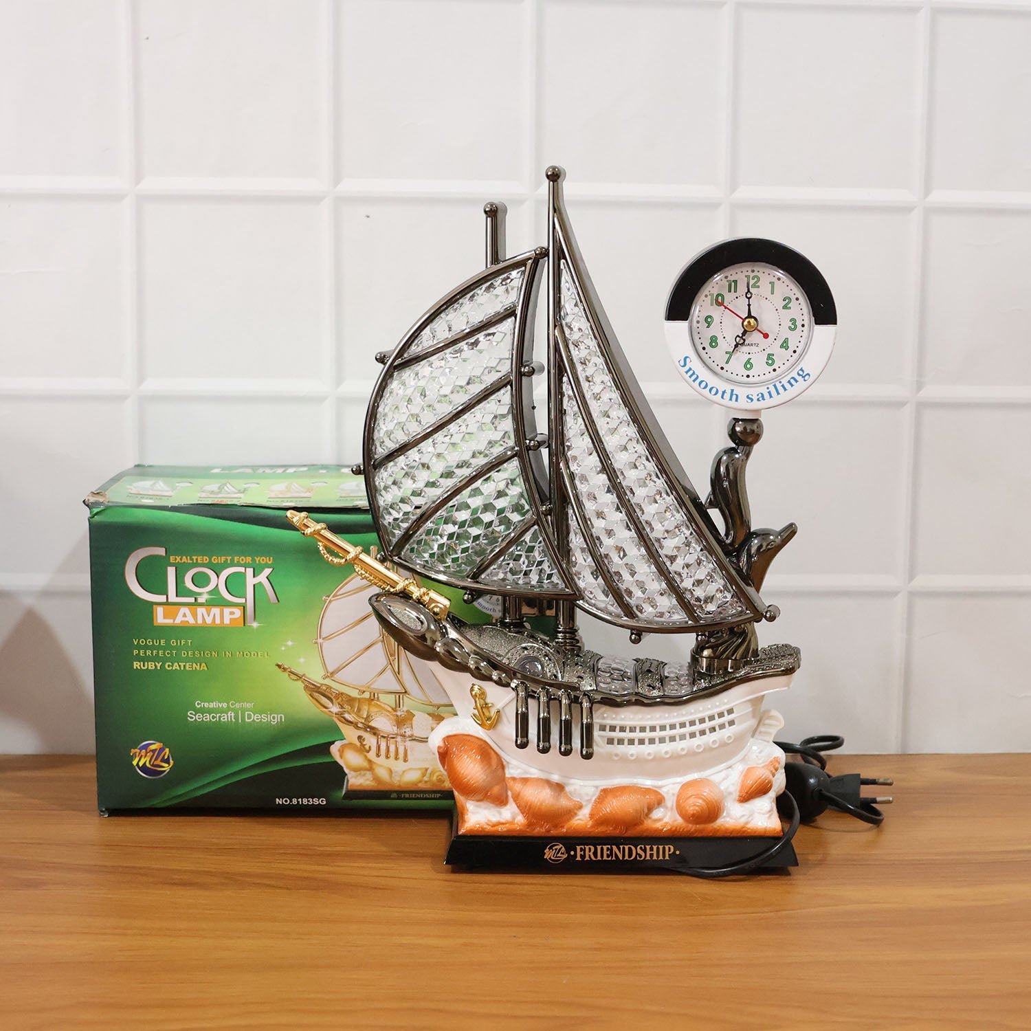 shipshapetablelamp live.jpg shipshapetablelamp live.jpg