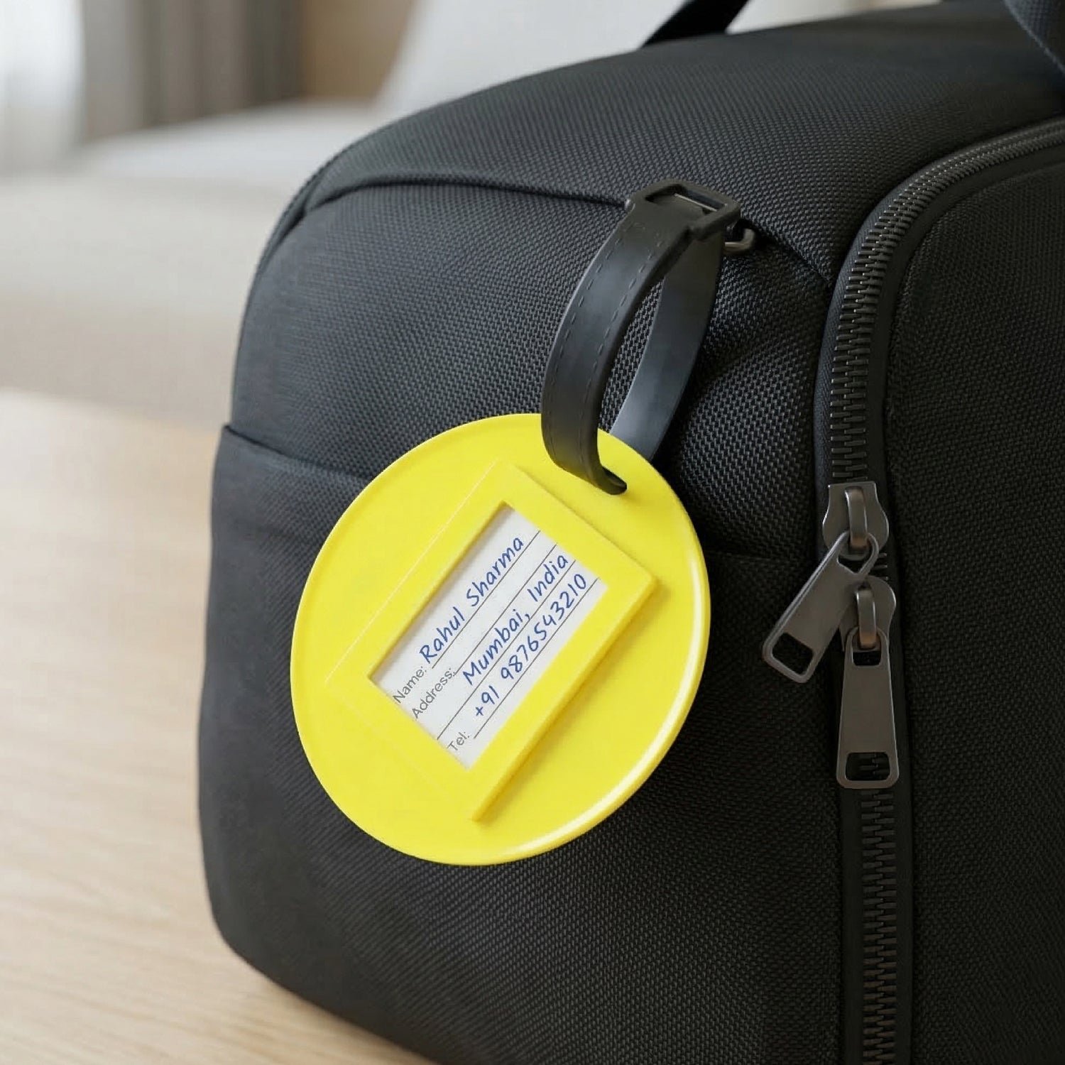 smilyluggagetag 02.jpg smilyluggagetag 02.jpg