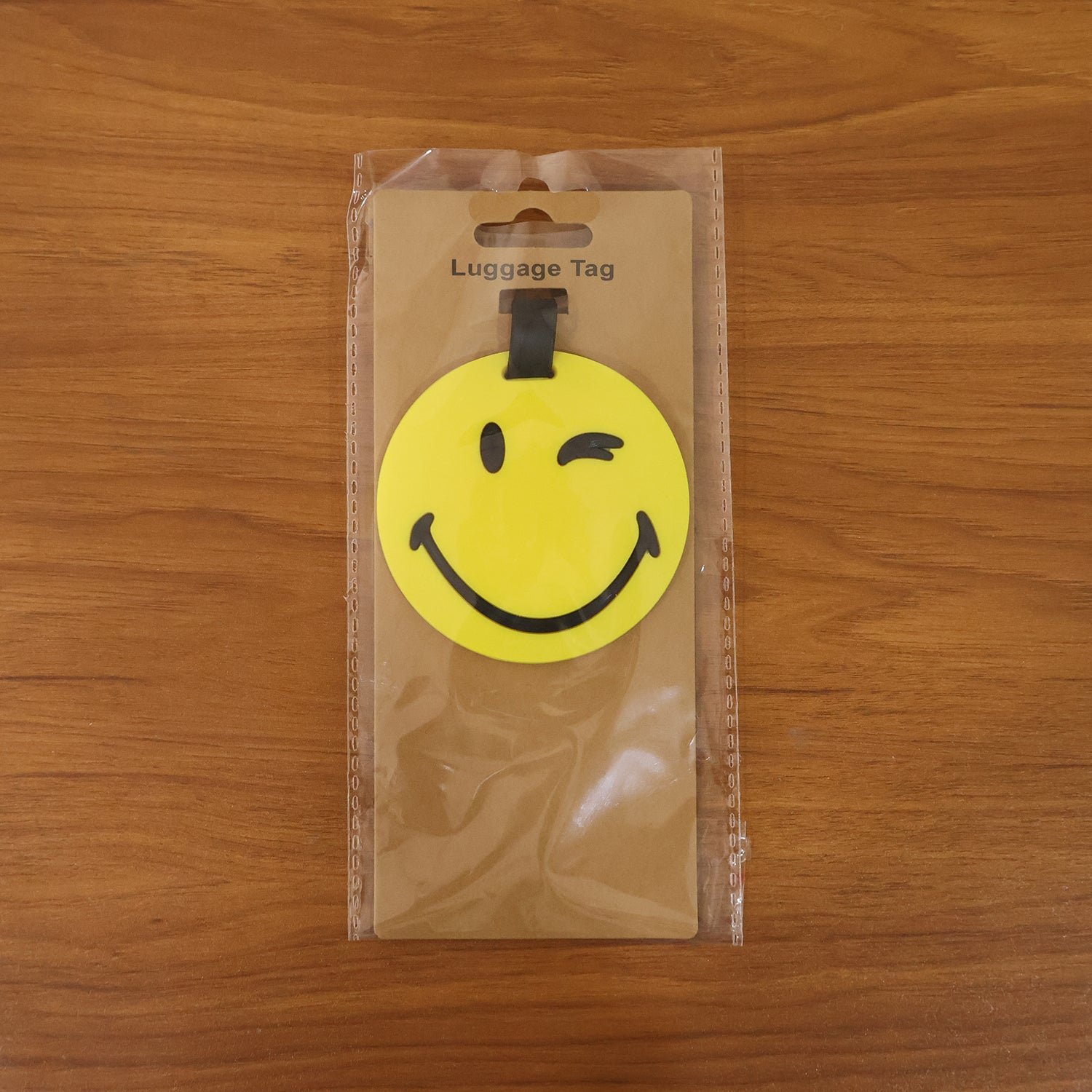 smilyluggagetag live.jpg smilyluggagetag live.jpg