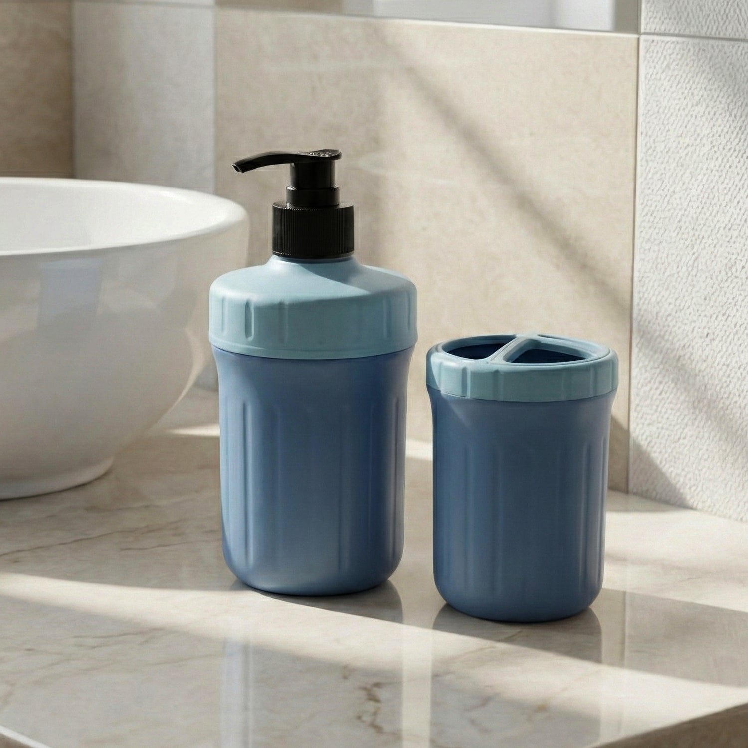 soapdispenser 02.jpg soapdispenser 02.jpg