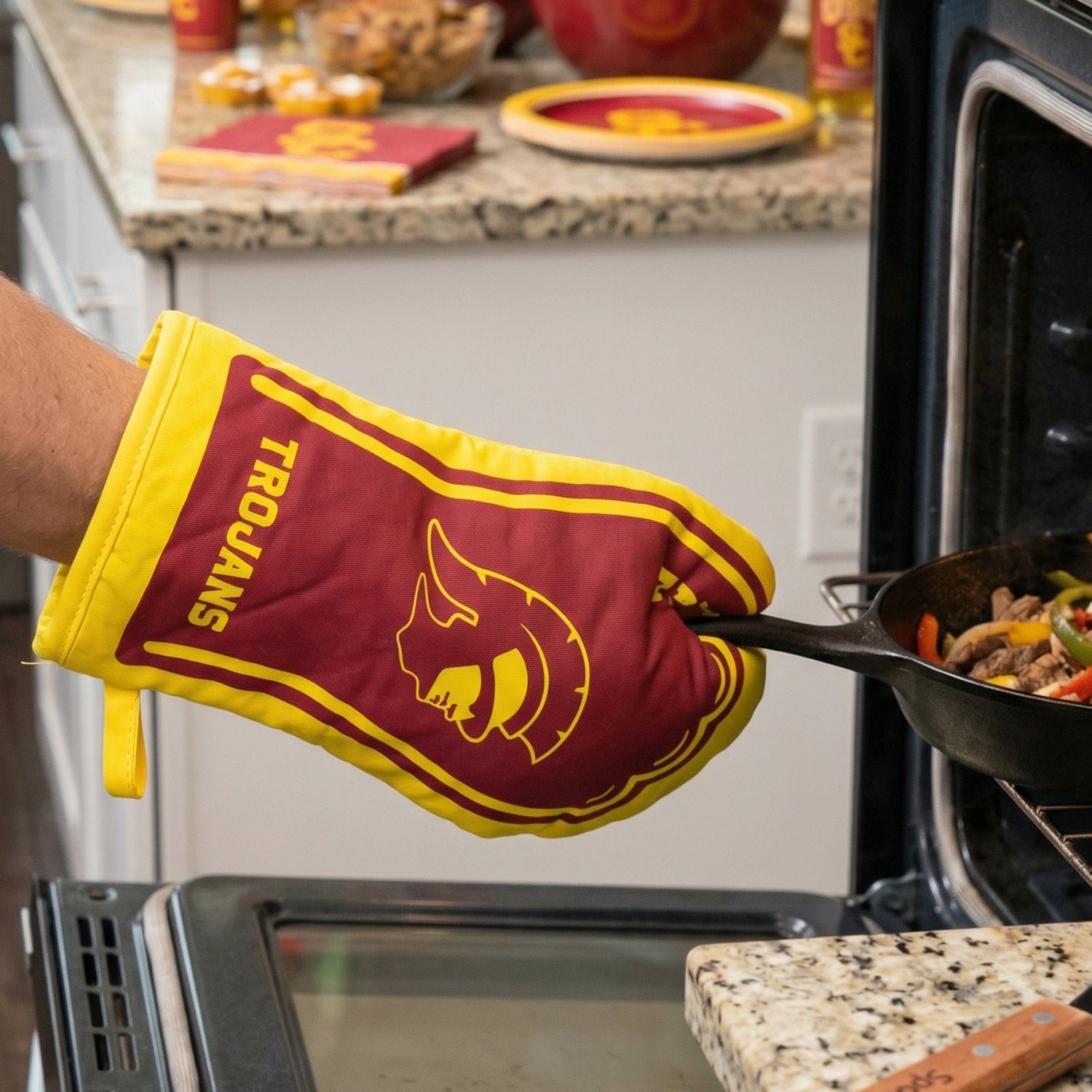 sportula cotton logo oven mitt 5.jpg sportula cotton logo oven mitt 5.jpg