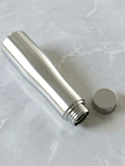 Stainless Steel Water Bottle – Leak-Proof & Insulated for Daily Use