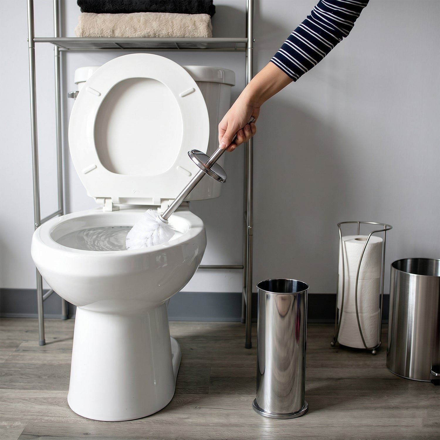 stilltoiletbrush 05.jpg