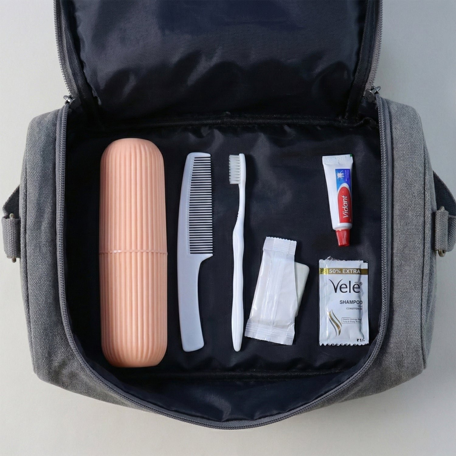 traveltoothbrushkit 06.jpg traveltoothbrushkit 06.jpg