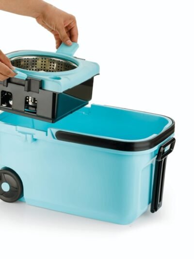 360° Spin Mop – Super Absorbent Microfiber Floor Cleaner