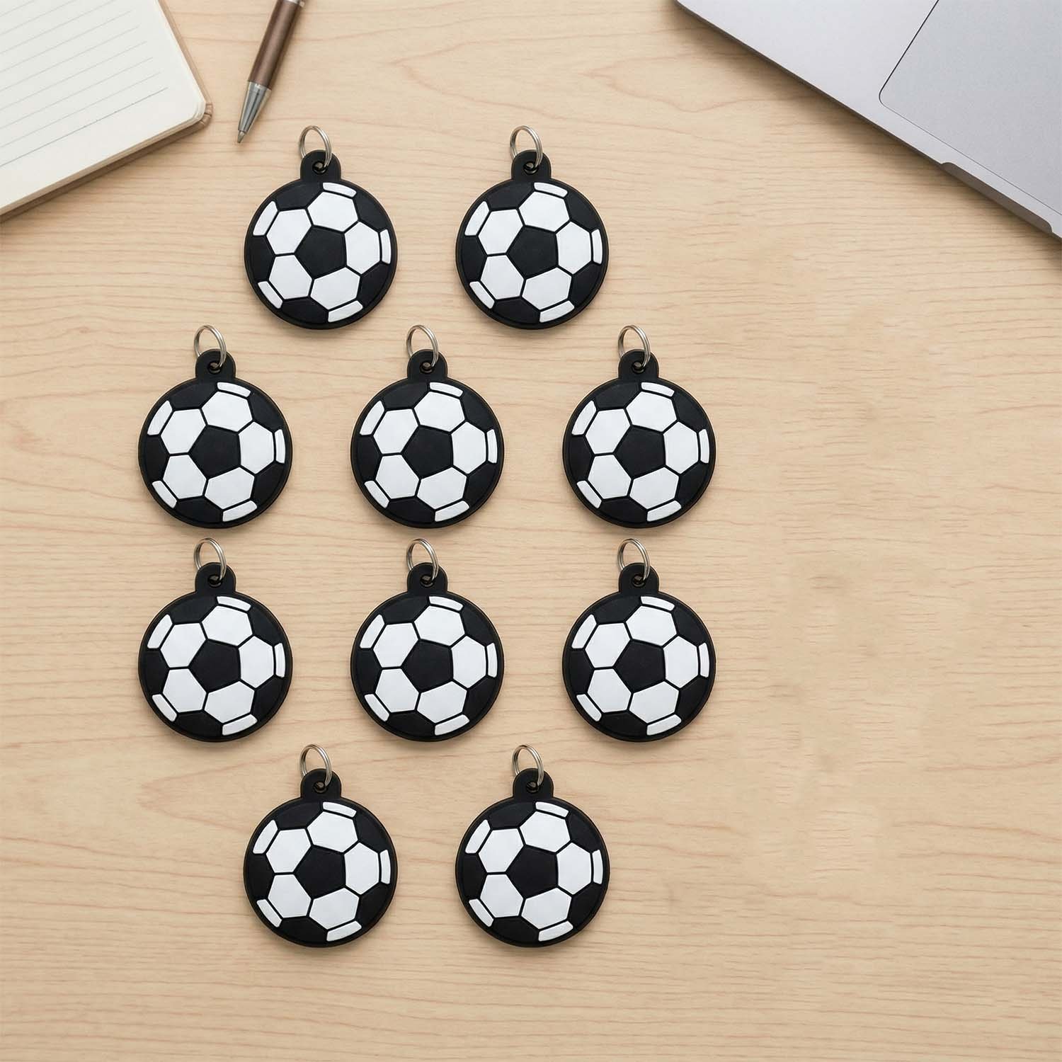 fooballkeychain5.jpg fooballkeychain5.jpg
