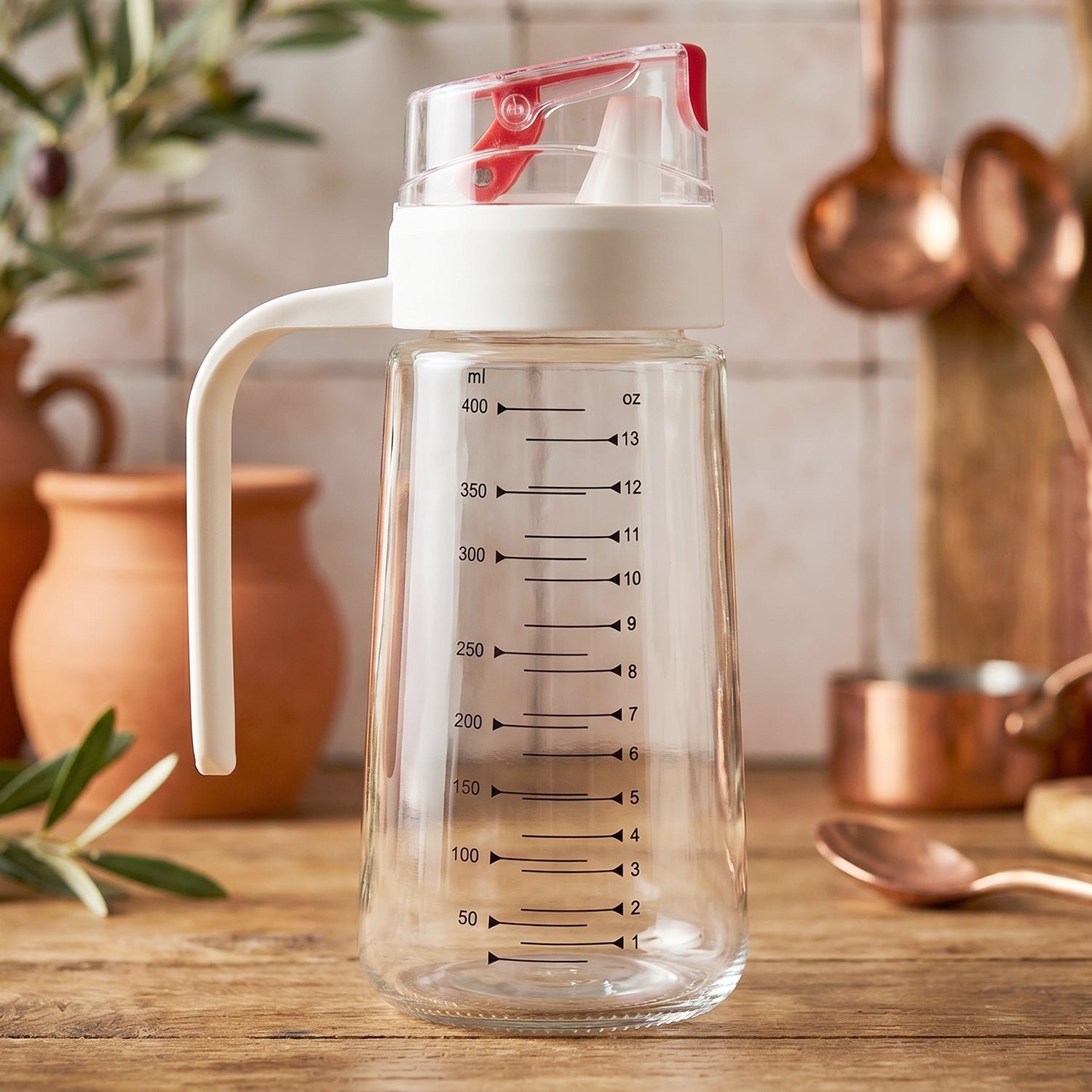 Glass Oil Dispenser Bottle � Auto-Flip Cap & Precise Measurement