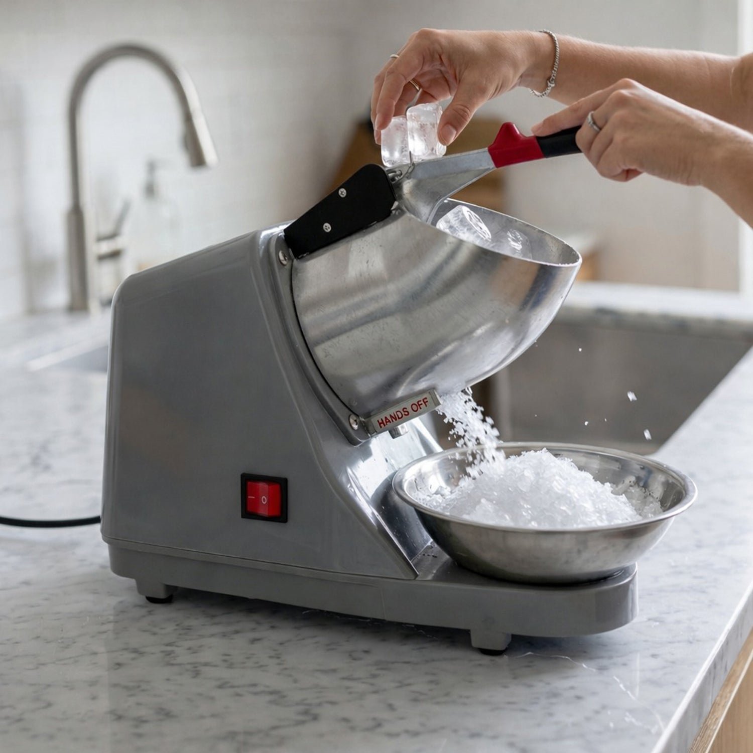 ice smashing machine wosku 02.jpg